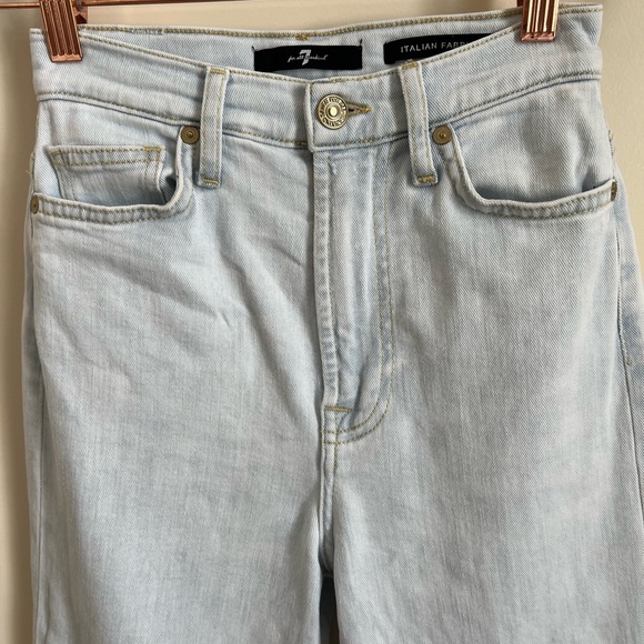 7 For All Mankind Ultra High Rise Cropped Jo Jean - Picture 5 of 11
